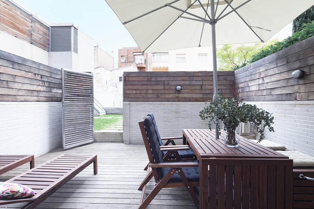 巴塞罗那出租公寓 - 带露台和游泳池 外观 照片